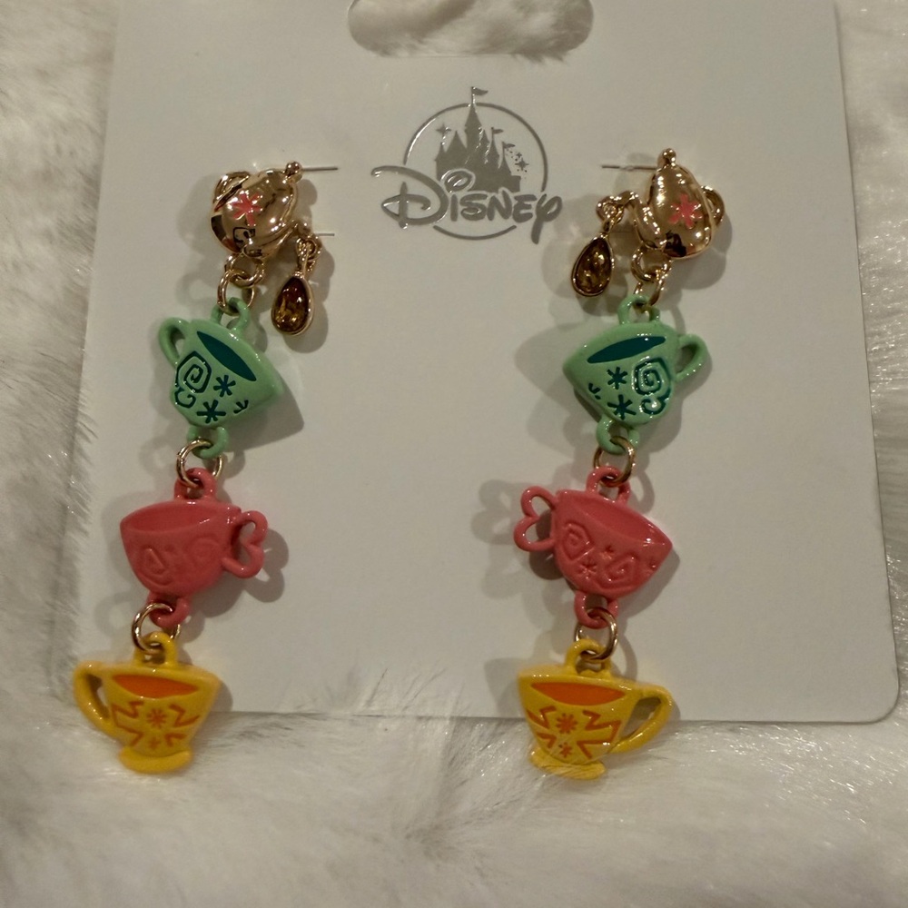 Disney parks Alice in wonderland teacup Dangle Earrings